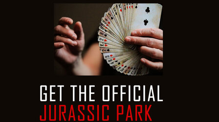 Dit zijn de officiele Jurassic Park speelkaarten! Wow... het doosje is waanzinnig gaaf. De achterkant is laser cut uitgesneden,