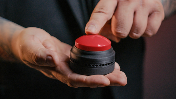 The Button by Jo&atilde;o Miranda Magic