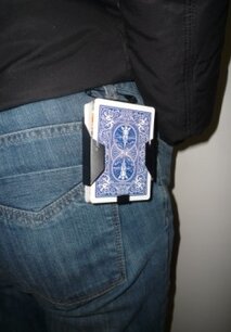 Card dropper Card dropper