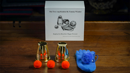 Tommy Wonder Cups & Balls Set 2.0 (Brass) by Raphael and Bluether Magic